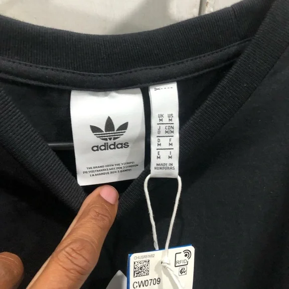 ✅ Brand NWT Authentic Adidas Athletic T-shirt size Men’s Medium✅ - Picture 3 of 10